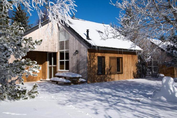 Les Bouviers Villa Saint-Denis  Exteriör bild